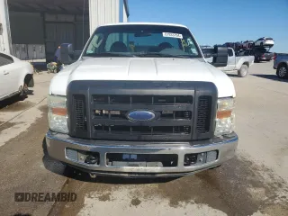 2010 Ford F-250 with VIN 1FTNF2A53AEB12824, listed as a Copart auction lot 81933704 with 210,425 mi miles and Salvage title. Bid and sale history available at DreamBid. Image 5.