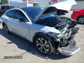 2021 Ford Mustang Mach-E Premium с VIN 3FMTK3RM5MMA60868, выставлен на аукционе IAAI как лот 41825849 с пробегом 60 119 миль миль и . История ставок и продаж доступна на DreamBid. Изображение 1.