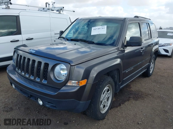 2016 Jeep Patriot Sport SE with VIN 1C4NJPBA1GD722176, listed as a IAAI auction lot 41549744 with 108,550 mi miles and . Bid and sale history available at carsss.com. Image 6.