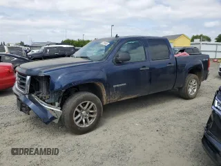 2010 GMC Sierra 1500 SLE z VIN 3GTRKVE30AG151130, wystawiony jako Copart lot #53724805 z przebiegiem 154 862 mil mil oraz Szkoda całkowita • Salvage title. Historia ofert i sprzedaży dostępna na DreamBid. Obrazek 1.