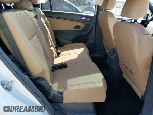 2022 Volkswagen Tiguan SE R-Line Black with VIN 3VVCB7AX7NM058155, listed as a Copart auction lot 49358225 with 28,093 mi miles and Salvage Title. Bid and sale history available at DreamBid. Image 12.