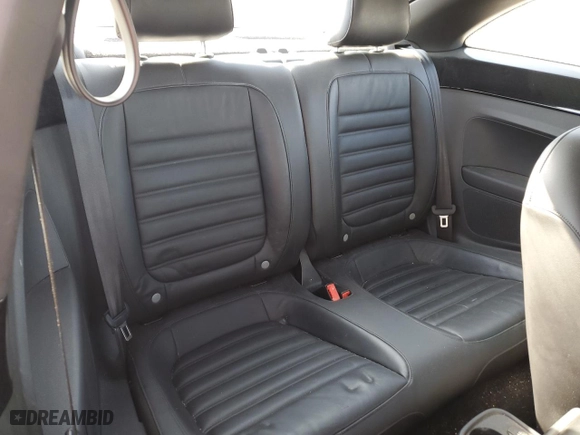 2012 Volkswagen Beetle 2.0T Turbo PZEV with VIN 3VWVA7AT5CM645469, listed as a Copart auction lot 78313174 with 136,859 mi miles and Salvage Title. Bid and sale history available at carsss.com. Image 10.