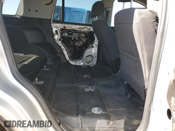 2018 Chevrolet Tahoe Commercial with VIN 1GNSKDEC1JR244967, listed as a Copart auction lot 61610225 with 77,377 mi miles and Clean title. Bid and sale history available at DreamBid. Image 11.