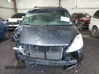2006 Toyota Sienna XLE z VIN 5TDBA22C46S056795, wystawiony jako IAAI lot #42281920 z przebiegiem 134 745 mil mil oraz . Historia ofert i sprzedaży dostępna na DreamBid. Obrazek 12.