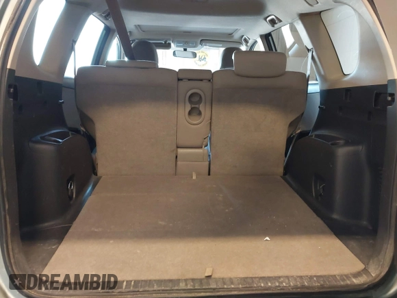 2007 Toyota RAV4 Limited with VIN JTMZD31V975061545, listed as a IAAI auction lot 41710996 with 196,998 mi miles. Bid and sale history available at carsss.com. Image 21.