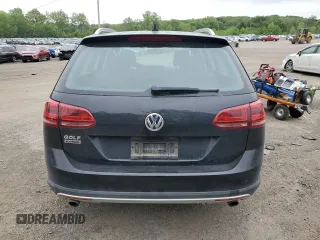 2017 Volkswagen Golf S z VIN 3VWH17AU7HM543359, wystawiony jako Copart lot #58502255 z przebiegiem 81 065 mil mil oraz Szkoda całkowita • Salvage title. Historia ofert i sprzedaży dostępna na DreamBid. Obrazek 6.