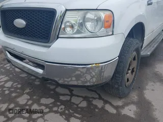 2007 Ford F-150 XLT with VIN 1FTPW14557FB71519, listed as a IAAI auction lot 42136162 with 196,256 mi miles. Bid and sale history available at carsss.com. Image 6.