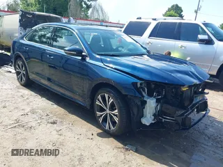 2022 Volkswagen Passat SE with VIN 1VWSA7A31NC007968, listed as a IAAI auction lot 42517069 with 70,645 mi miles and . Bid and sale history available at DreamBid. Image 1.
