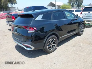 2024 Kia Sportage EX with VIN 5XYK33DF8RG209901, listed as a IAAI auction lot 42378868 with 35,740 mi miles and . Bid and sale history available at DreamBid. Image 4.