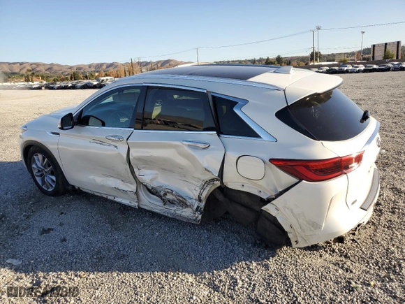 2019 Infiniti QX50 LUXE with VIN 3PCAJ5M31KF148164, listed as a Copart auction lot 86011934 with 69,841 mi miles and Salvage Title. Bid and sale history available at carsss.com. Image 2.