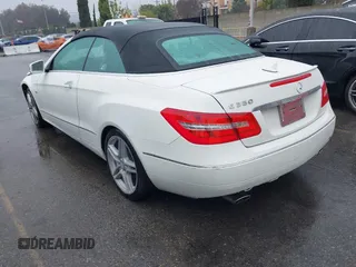 2012 Mercedes-Benz E 350 with VIN WDDKK5KF3CF164187, listed as a IAAI auction lot 41481949 with 111,693 mi miles and . Bid and sale history available at DreamBid. Image 3.