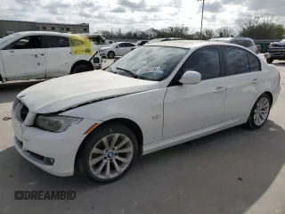 2011 BMW 3 Series 328i with VIN WBAPH7G51BNM57453, listed as a Copart auction lot 50060735 with 0 mi miles and Salvage Title. Bid and sale history available at carsss.com. Image 1.