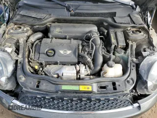 2011 MINI Convertible S z VIN WMWZP3C52BTX83901, wystawiony jako Copart lot #84217174 z przebiegiem 82 831 mil mil oraz Szkoda całkowita • Salvage title. Historia ofert i sprzedaży dostępna na DreamBid. Obrazek 11.
