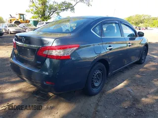 2013 Nissan Sentra SR z VIN 3N1AB7AP7DL639037, wystawiony jako IAAI lot #42317917 z przebiegiem 121 348 mil mil oraz . Historia ofert i sprzedaży dostępna na DreamBid. Obrazek 4.