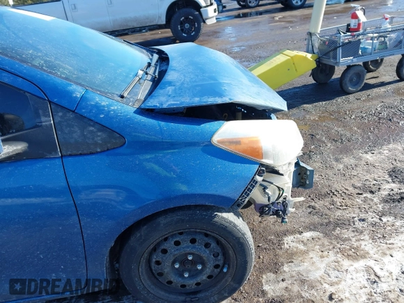 2013 Toyota Yaris L with VIN JTDKTUD32DD545255, listed as a IAAI auction lot 41356657 with 170,692 mi miles. Bid and sale history available at carsss.com. Image 6.