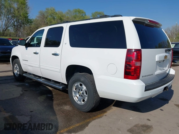 2013 Chevrolet Suburban LT with VIN 1GNSKJE75DR174167, listed as a IAAI auction lot 42005614 with 290,223 mi miles and . Bid and sale history available at DreamBid. Image 3.