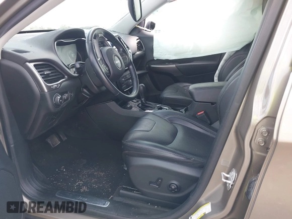 2020 Jeep Cherokee Limited с VIN 1C4PJMDX9LD538879, выставлен на аукционе IAAI как лот 42115301 с пробегом 49 429 миль миль и . История ставок и продаж доступна на DreamBid. Изображение 5.