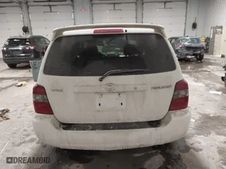 2007 Toyota Highlander with VIN JTEGD21AX70165811, listed as a IAAI auction lot 41582884 with 216,497 mi miles. Bid and sale history available at carsss.com. Image 16.