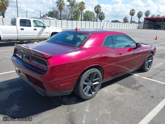 2019 Dodge Challenger GT with VIN 2C3CDZJG9KH727643, listed as a IAAI auction lot 41913298 with 65,686 mi miles. Bid and sale history available at carsss.com. Image 4.