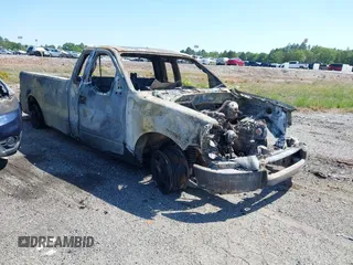 2005 Ford F-150 XL с VIN 1FTRF12205NA55424, выставлен на аукционе IAAI как лот 42035951 с пробегом Не указан миль и . История ставок и продаж доступна на DreamBid. Изображение 1.