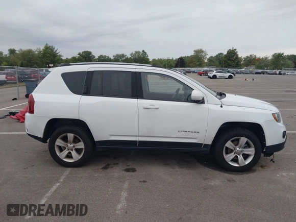 2016 Jeep Compass Latitude с VIN 1C4NJDEB9GD758958, выставлен на аукционе IAAI как лот 40445187 с пробегом 138 502 миль миль и . История ставок и продаж доступна на DreamBid. Изображение 14.