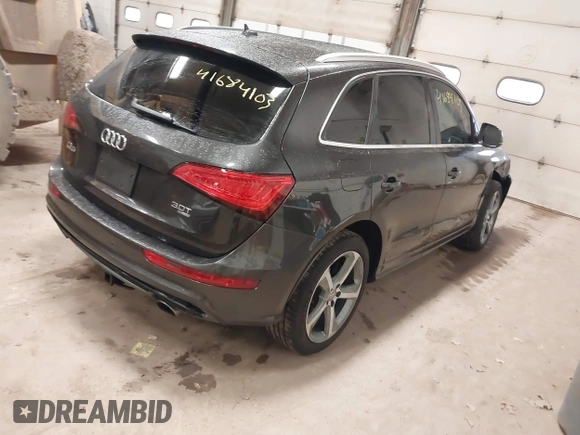2014 Audi Q5 Premium Plus z VIN WA1DGAFP2EA062874, wystawiony jako IAAI lot #41684103 z przebiegiem 122 666 mil mil oraz . Historia ofert i sprzedaży dostępna na DreamBid. Obrazek 4.