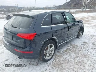 2014 Audi Q5 Premium Plus with VIN WA1LFAFP2EA018811, listed as a IAAI auction lot 41640414 with 114,331 mi miles. Bid and sale history available at carsss.com. Image 4.