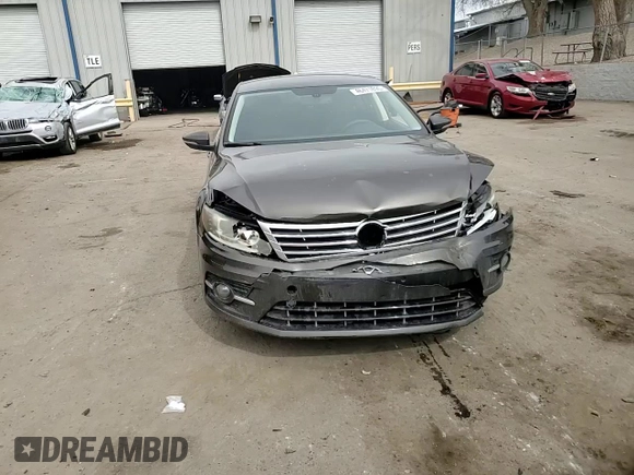 2014 Volkswagen CC Sport with VIN WVWBP7AN7EE537594, listed as a Copart auction lot 46471695 with 69,646 mi miles and Salvage Title. Bid and sale history available at carsss.com. Image 10.