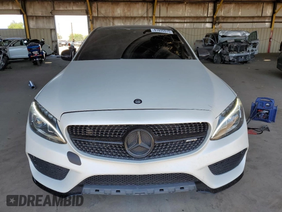 2017 Mercedes-Benz C 43 AMG z VIN 55SWF6EB2HU193012, wystawiony jako Copart lot #61035515 z przebiegiem 59 916 mil mil oraz Szkoda całkowita • Salvage title. Historia ofert i sprzedaży dostępna na DreamBid. Obrazek 5.