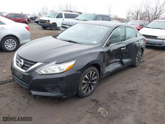 2018 Nissan Altima 2.5 SL with VIN 1N4AL3AP5JC208275, listed as a IAAI auction lot 41368381 with 203,439 mi miles. Bid and sale history available at carsss.com. Image 21.