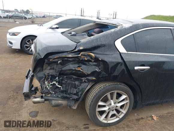 2013 Nissan Maxima SV с VIN 1N4AA5AP4DC803205, выставлен на аукционе IAAI как лот 41714711 с пробегом 73 288 миль миль и . История ставок и продаж доступна на DreamBid. Изображение 6.