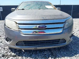 2010 Ford Fusion Hybrid with VIN 3FADP0L32AR148435, listed as a IAAI auction lot 41987937 with 224,290 mi miles. Bid and sale history available at carsss.com. Image 6.