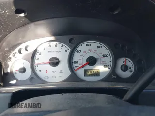 2001 Ford Escape XLT with VIN 1FMCU04161KC38571, listed as a IAAI auction lot 41881685 with 175,432 mi miles and . Bid and sale history available at DreamBid. Image 7.