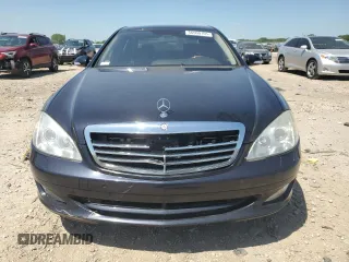 2008 Mercedes-Benz S 550 z VIN WDDNG86XX8A228278, wystawiony jako Copart lot #56500155 z przebiegiem 130 341 mil mil oraz Szkoda całkowita • Salvage title. Historia ofert i sprzedaży dostępna na DreamBid. Obrazek 5.