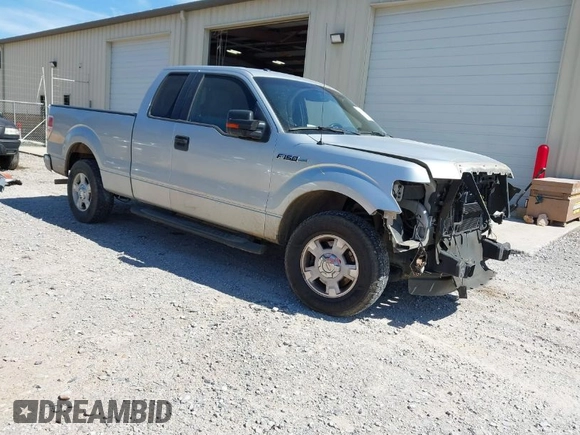 2011 Ford F-150 XL with VIN 1FTEX1CM3BFC84410, listed as a IAAI auction lot 41825309 with 233,666 mi miles. Bid and sale history available at carsss.com. Image 1.