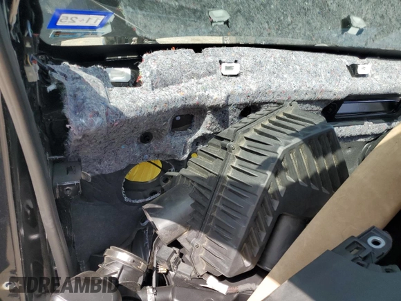 2024 Cadillac XT6 Premium Luxury with VIN 1GYKPFRSXRZ753789, listed as a Copart auction lot 60132945 with Not provided miles and Salvage title. Bid and sale history available at DreamBid. Image 9.