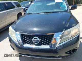 2015 Nissan Pathfinder SV with VIN 5N1AR2MNXFC660187, listed as a IAAI auction lot 42612648 with 136,873 mi miles and . Bid and sale history available at DreamBid. Image 12.