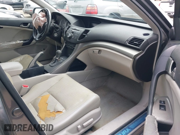 2009 Acura TSX z VIN JH4CU26679C031474, wystawiony jako IAAI lot #42068218 z przebiegiem 110 263 mil mil oraz . Historia ofert i sprzedaży dostępna na DreamBid. Obrazek 5.