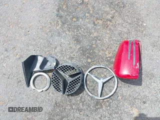 2013 Mercedes-Benz C 300 Sport с VIN WDDGF8AB8DR284402, выставлен на аукционе IAAI как лот 42291028 с пробегом Не указан миль и . История ставок и продаж доступна на DreamBid. Изображение 12.