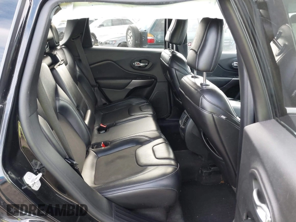 2019 Jeep Cherokee Latitude Plus z VIN 1C4PJMLXXKD478076, wystawiony jako IAAI lot #42184625 z przebiegiem 72 364 mil mil oraz . Historia ofert i sprzedaży dostępna na DreamBid. Obrazek 8.