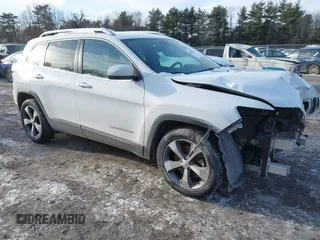 2020 Jeep Cherokee Limited with VIN 1C4PJLDB2LD535210, listed as a IAAI auction lot 41268119 with 119,918 mi miles. Bid and sale history available at carsss.com. Image 1.