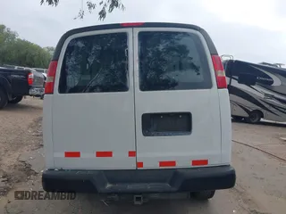 2017 Chevrolet Express Cargo Van with VIN 1GCWGAFF7H1110458, listed as a IAAI auction lot 41816496 with 32,593 mi miles. Bid and sale history available at carsss.com. Image 16.