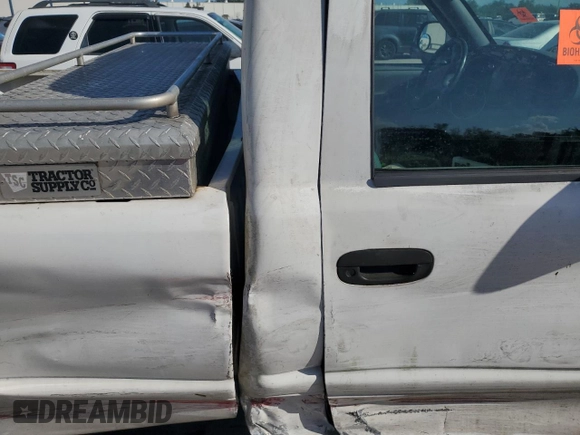 2001 Dodge Ram 2500 with VIN 3B7KC26Z51M258207, listed as a Copart auction lot 79915184 with 323,159 mi miles and Salvage Title. Bid and sale history available at carsss.com. Image 10.