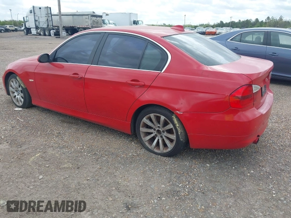 2007 BMW 3 Series 335i with VIN WBAVB73567PA88697, listed as a IAAI auction lot 41748131 with 143,519 mi miles. Bid and sale history available at carsss.com. Image 3.