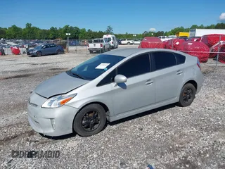 2015 Toyota Prius Four with VIN JTDKN3DU0F0417331, listed as a IAAI auction lot 42189981 with 111,255 mi miles. Bid and sale history available at carsss.com. Image 17.