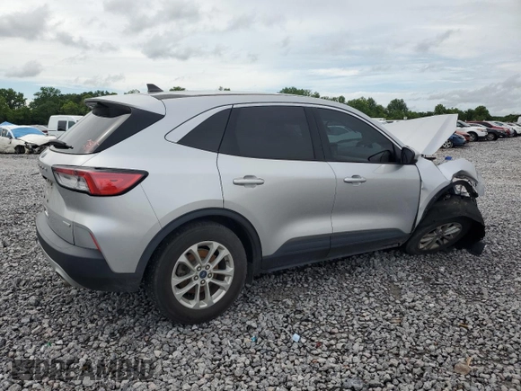 2020 Ford Escape SE z VIN 1FMCU0G60LUC25491, wystawiony jako Copart lot #57728075 z przebiegiem 61 006 mil mil oraz Szkoda całkowita • Salvage title. Historia ofert i sprzedaży dostępna na DreamBid. Obrazek 3.