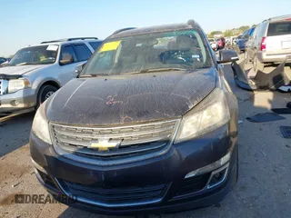 2016 Chevrolet Traverse LT z VIN 1GNKRHKD3GJ125020, wystawiony jako IAAI lot #41831188 z przebiegiem 176 366 mil mil oraz . Historia ofert i sprzedaży dostępna na DreamBid. Obrazek 12.