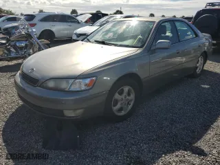 1998 Lexus ES 300 Luxury Sport Sdn with VIN JT8BF28G8W5027171, listed as a Copart auction lot 73979334 with 0 mi miles and Salvage Title. Bid and sale history available at carsss.com. Image 1.