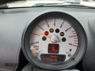 2014 MINI Countryman S z VIN WMWZC5C54EWM17898, wystawiony jako Copart lot #62119635 z przebiegiem 112 773 mil mil oraz Szkoda całkowita • Salvage title. Historia ofert i sprzedaży dostępna na DreamBid. Obrazek 9.