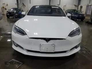2016 Tesla Model S 90D with VIN 5YJSA1E22GF150015, listed as a Copart auction lot 61559375 with 75,609 mi miles and Salvage title. Bid and sale history available at DreamBid. Image 5.